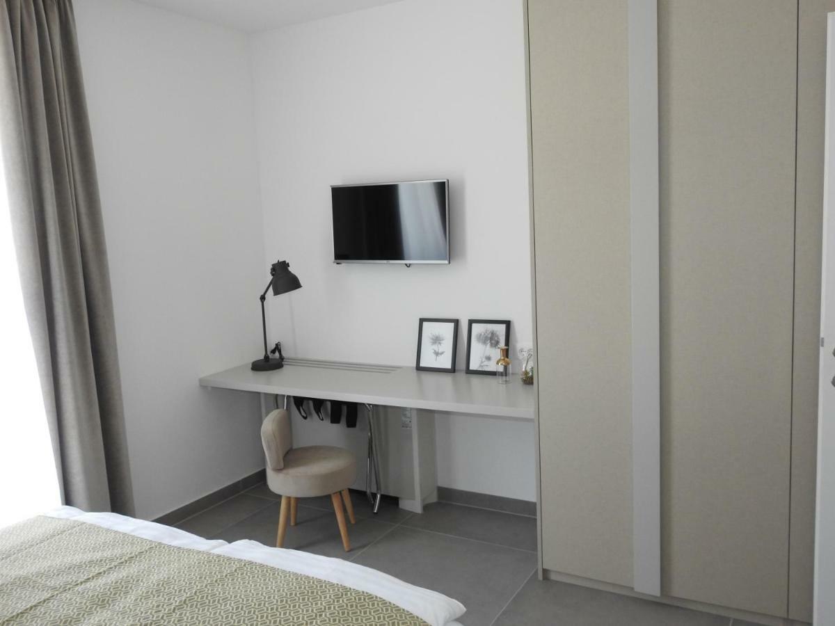 Luxury Apartments Magali 1 โรวีน ภายนอก รูปภาพ