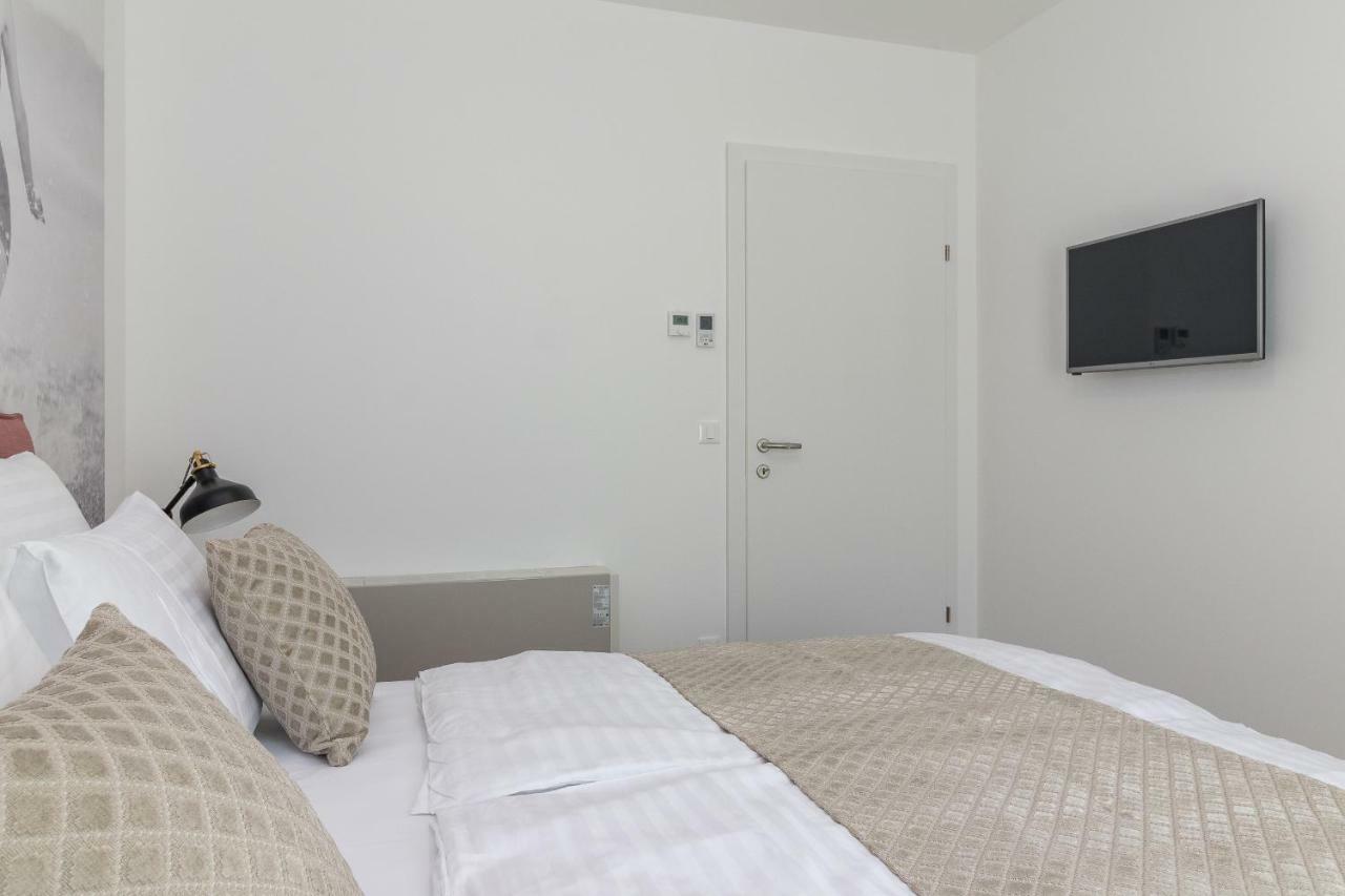 Luxury Apartments Magali 1 โรวีน ภายนอก รูปภาพ