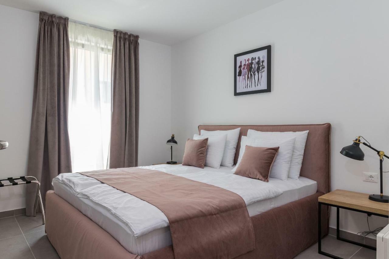 Luxury Apartments Magali 1 โรวีน ภายนอก รูปภาพ