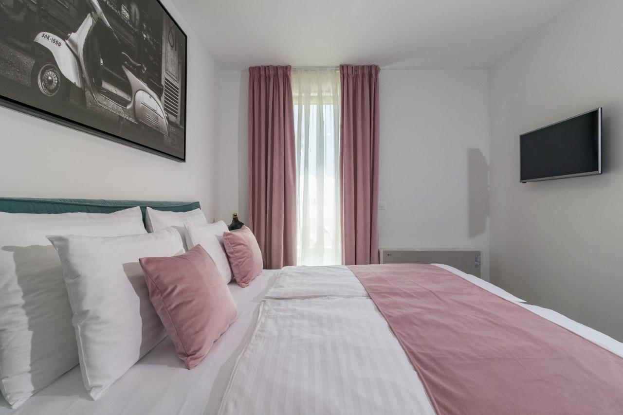 Luxury Apartments Magali 1 โรวีน ภายนอก รูปภาพ